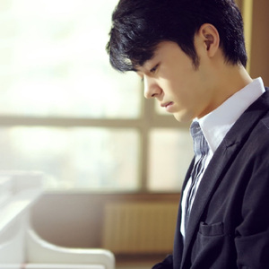 亚洲女人独奏色情自慰片
